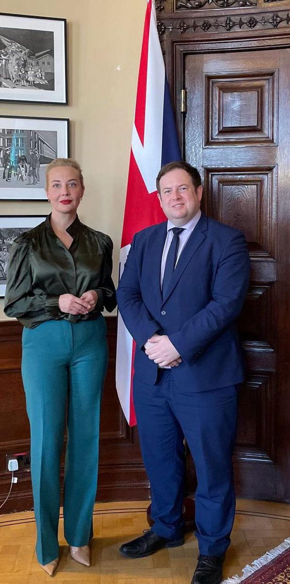 Западные гранды не пощадили даже фигуру Иоланды