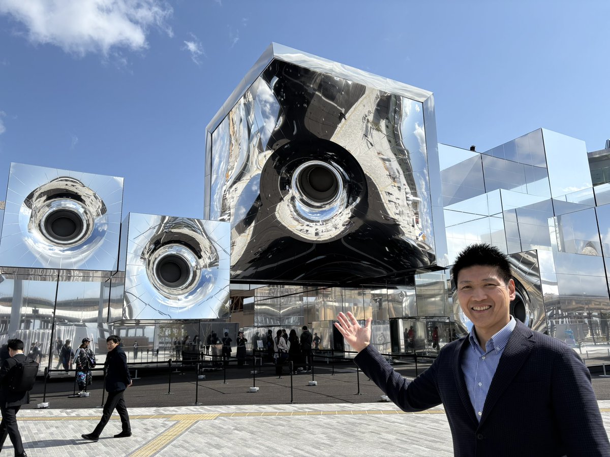 sugimototaihei's tweet image. 万博陽一さんのパビリオン。
その名 #null2 ヌルヌル。
動画では明るく見えますが、館内とても暗いです。
#expo2025 #testrun #テストラン