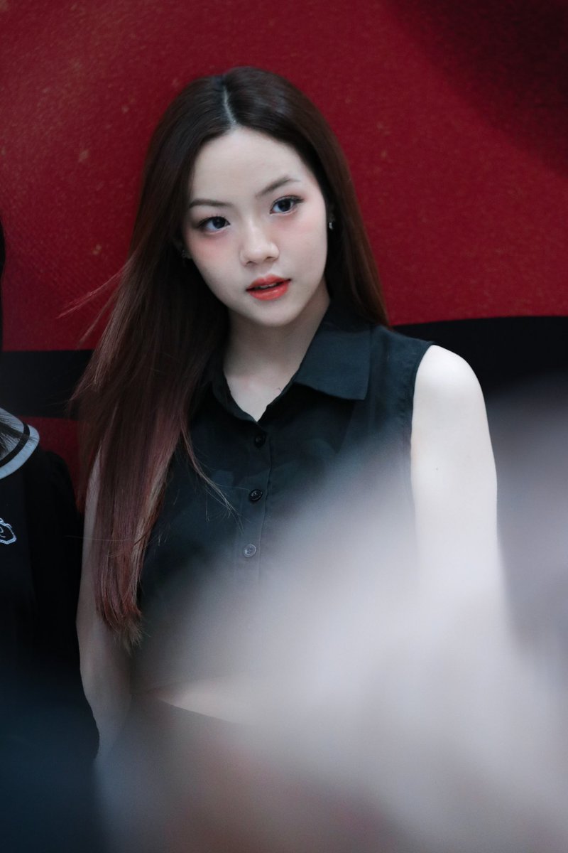 LittleSatchan's tweet image. พิซัทจังและคิวลมที่ถูกต้อง
#SatchanSawitchaya 
#DesignVillageRatchada #FriYaYNight