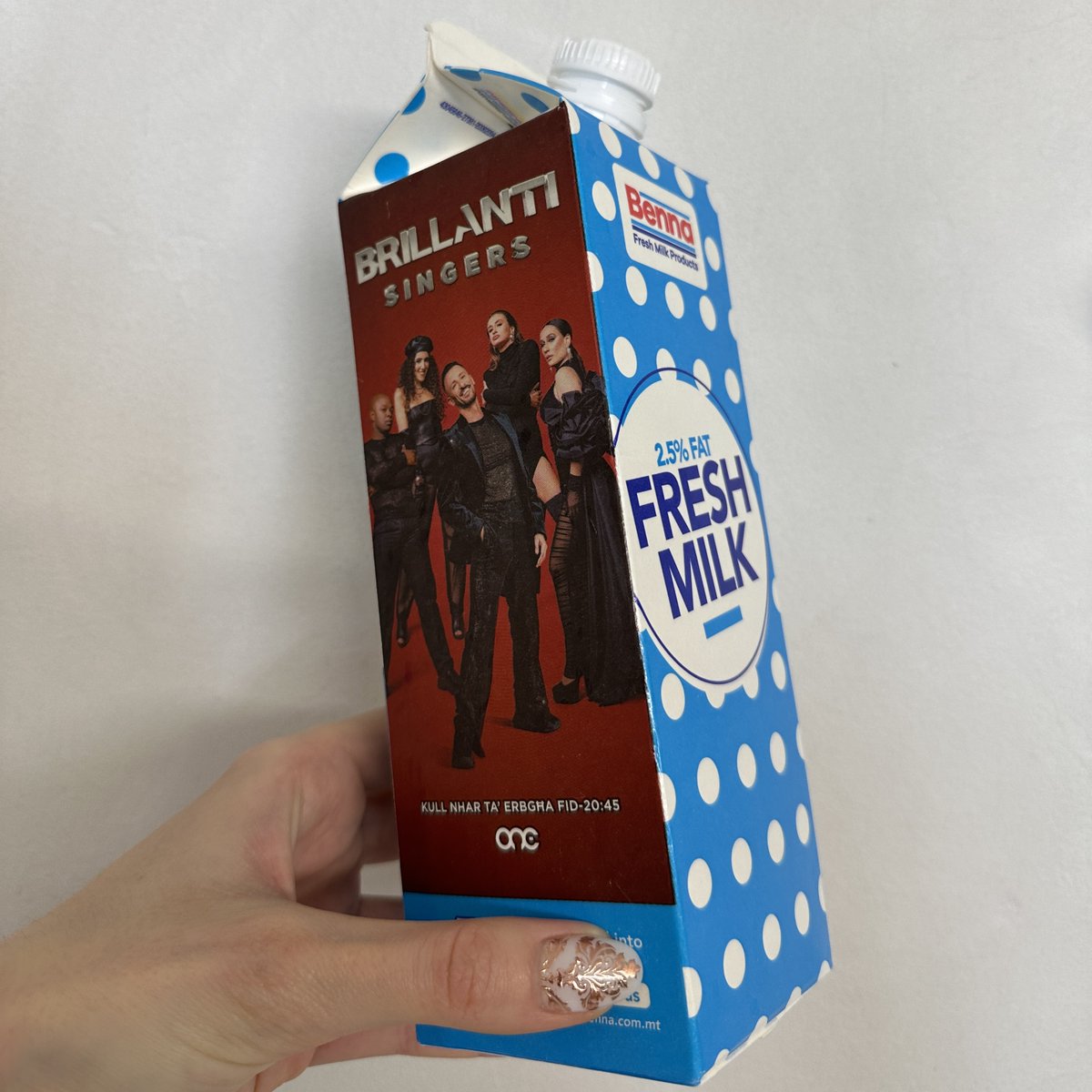 They say the milk from Malta tastes better! 🤭🥛 

Is this "out-of-home" or "in-home" advertising?! 🤔