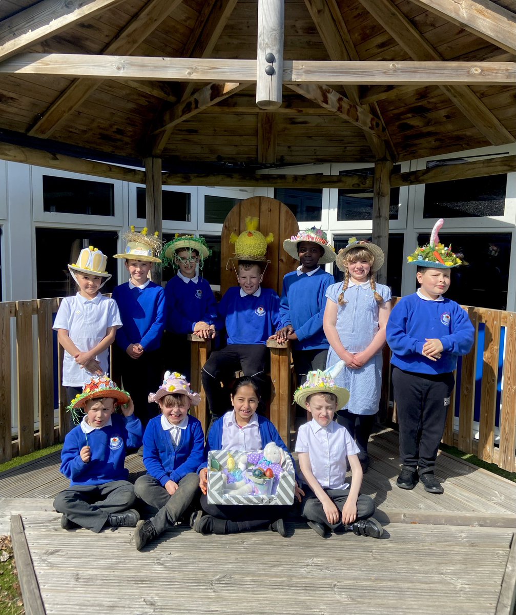 Thank you all for your amazing efforts in the Easter competition. Your creativity and hard work truly shone through. Here is a selection of some of this years entries. 🐣🥚👒🐇
#WaltonPeakFHA