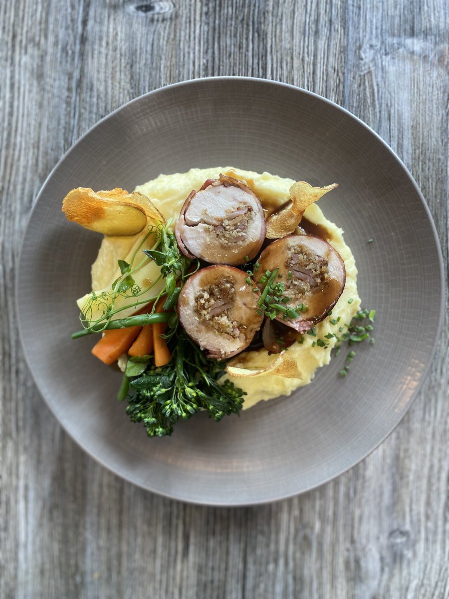 Weekend Specials are ready so call or dm to book. Open late night Friday &amp; Saturday 

#food #newry #ireland #specials