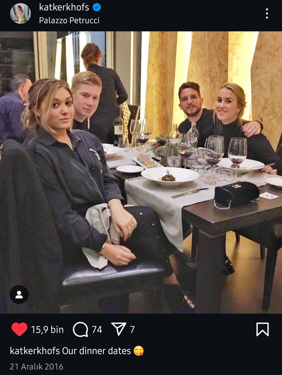 Claudioggia's tweet photo. Ne güzel aile, sıcacık ortam 🌹 https://t.co/29JSRQkTno