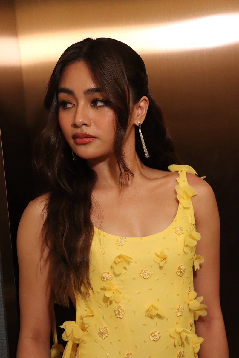 ofcsurvivoree's tweet photo. Blooming with grace.

SUNLIT VibeVoree https://t.co/7vycpSv1xO