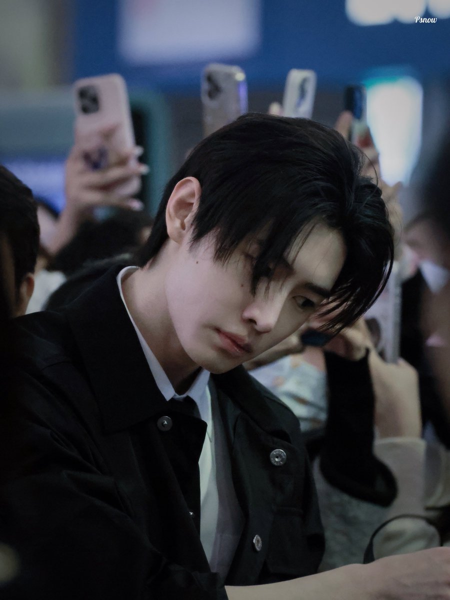 250404

#ENHYPEN #SUNGHOON 
#엔하이픈 #성훈 #ソンフ