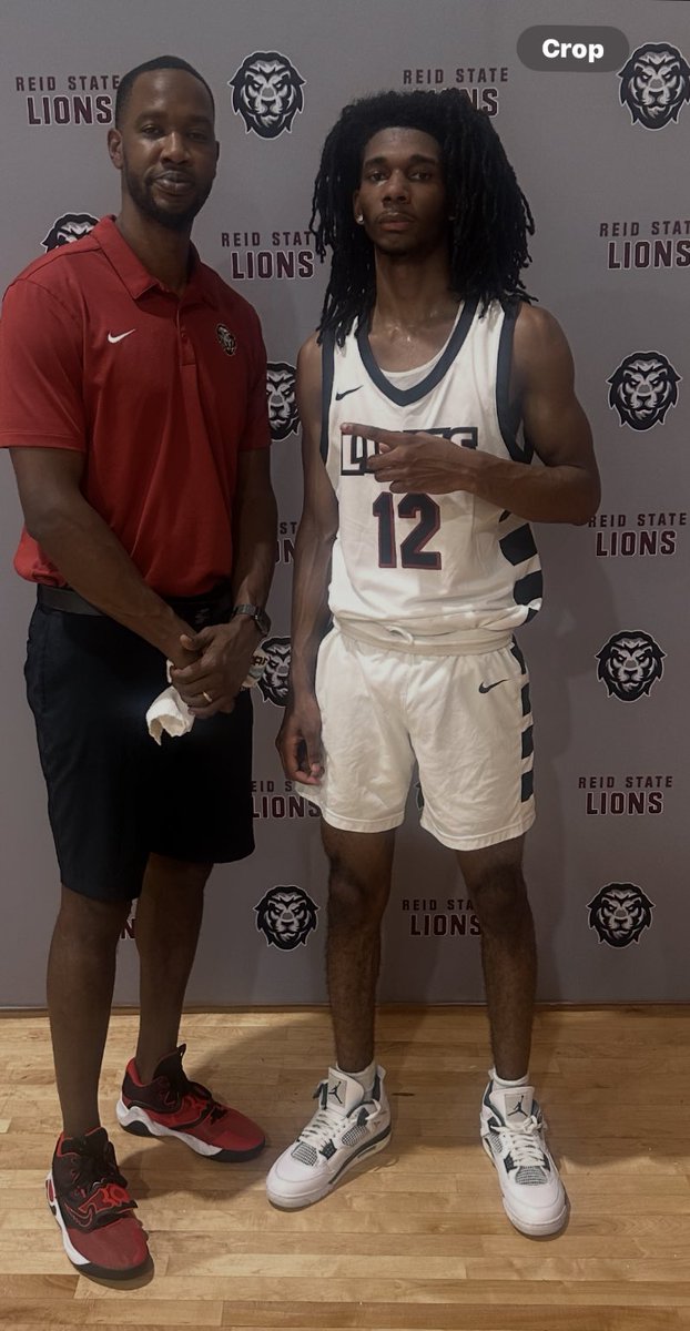 After a great visit and conversation with <a href="/CoachHinesN44/">CoachHinesNelson44 Dunkin' Hines</a> I am beyond blessed to receive a offer from <a href="/ReidStateMBB/">Reid State Men’s Basketball</a> 
#GoLions 🦁#ontop 
<a href="/COREYCREIGHTO/">corey creighton</a> <a href="/KevinMoses38/">Kevin Moses LLC</a>