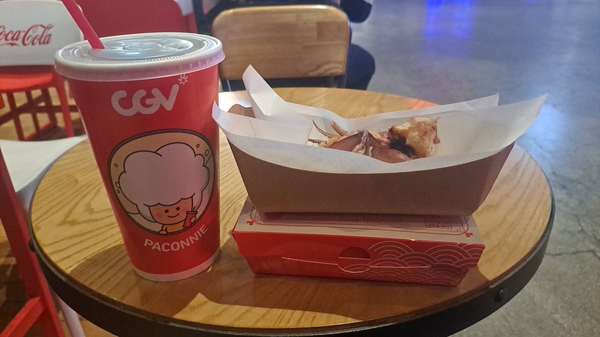 <미스터 로봇> 후기 한국 애니메이션으로 액션 블록버스터 장르를 충분히 만들 수 있구나를 알려줄 작품(우리 나라 기술 좋은 건 알고 있었음)...