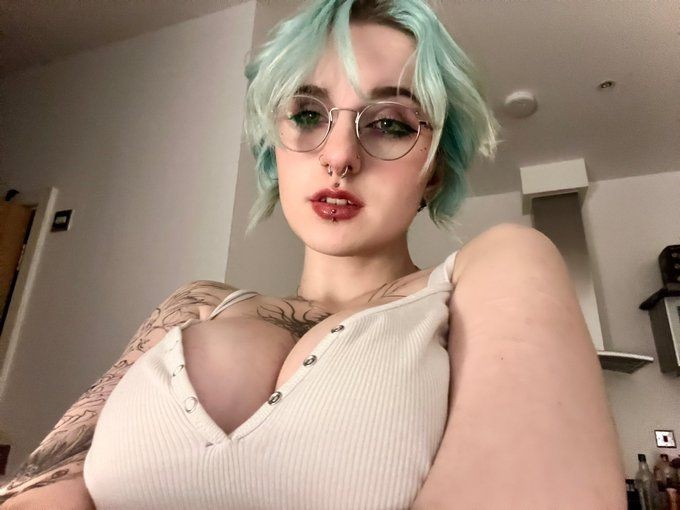 Lilith tweet media