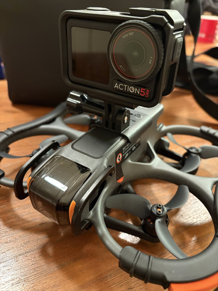 DJI Osmo Action 5 Proとドッキング😁
#OsmoAction5
#Avata2