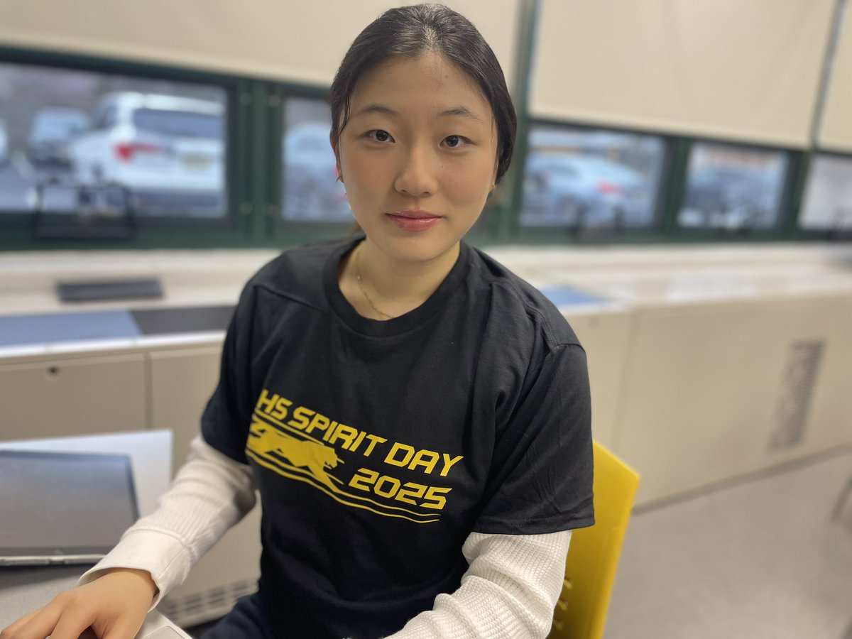 Shout out to Advanced Digital Arts, Senior, Alice Lee. Her beautiful t-shirt design was chosen for this year’s 2025 Spirit Day t-shirt design! <a href="/CresskillMSHS/">Cresskill MS/HS</a>