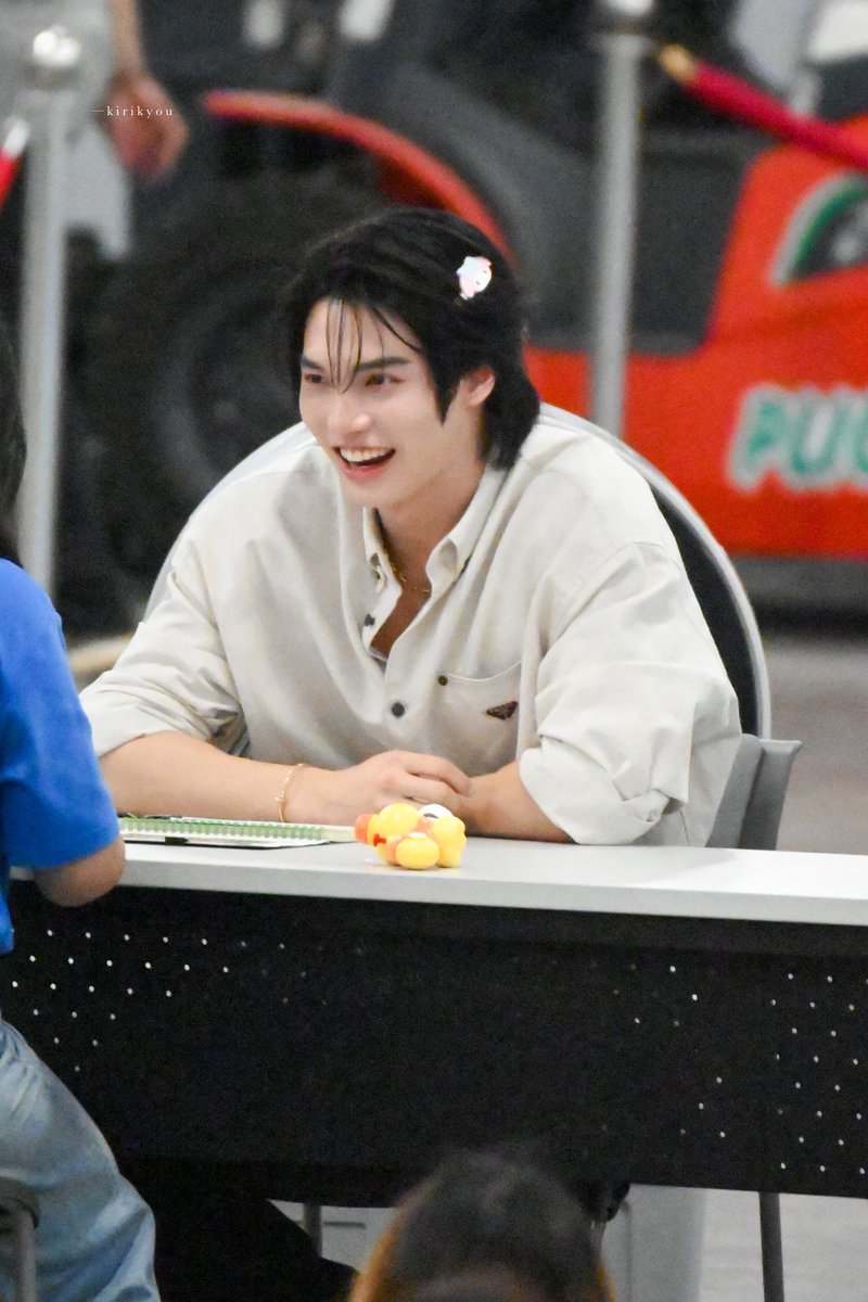 krk_2ge's tweet photo. ยัยหมวยมานน่ารัก

WIN 1ST FAN SIGN
#BKKIBF2025xWIN
#winmetawin @winmetawin https://t.co/KGzXKTClWc