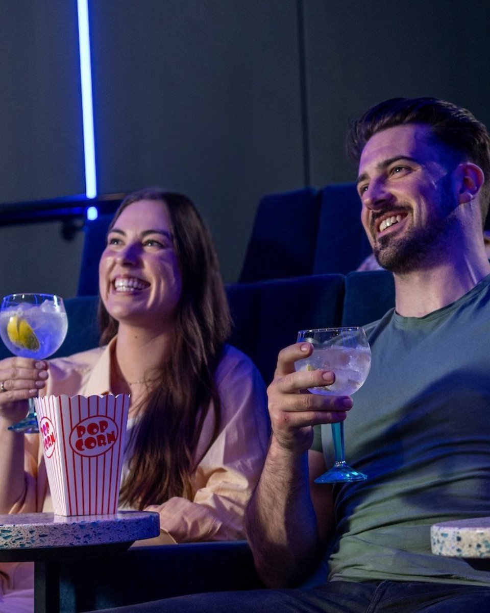 Lightsabers at the ready – we’re hosting a Star Wars, May the 4th, Cinema Night at Bombay Sapphire Distillery💫

Limited tickets available! Secure yours today -bit.ly/42i5JX4

#BombaySapphire #CinemaNight #Gin #HomeOfBombay #StarWars #Cocktail