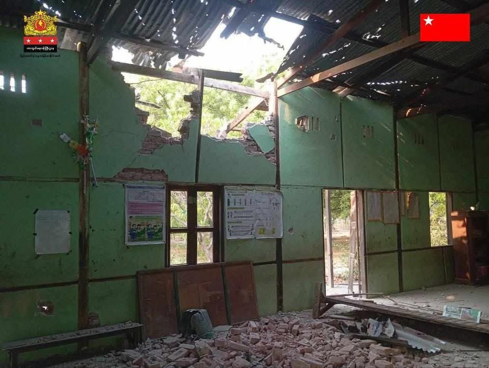 LengMyanmarTeam's tweet photo. Despite the quake’s devastation, Min Aung Hlaing’s junta continues crimes against humanity, launching airstrikes on civilians instead of providing aid. While people suffer, the military escalates its brutality.

VOICES OF MYANMAR 
#StandAgainstJunta https://t.co/CXxMltUBeh