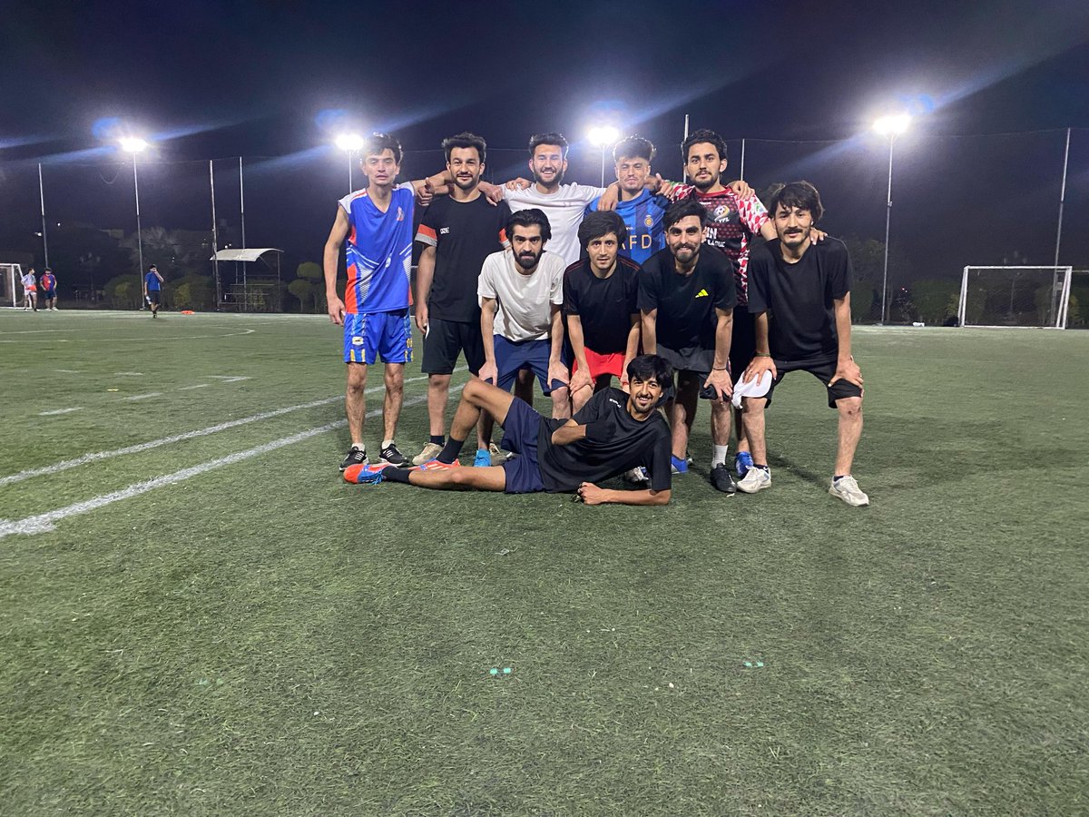 Uzairo2020's tweet photo. Kuch alag hojyea...
2-1 Against #nust #ronaldo #mügeanlı # https://t.co/PonOXRar0B