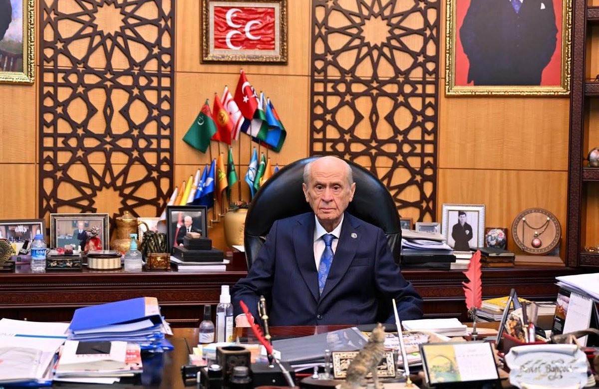 AlpDoganMHP's tweet photo. Genel Başkanımız Sayın Devlet Bahçeli, Genel Merkezimizde mesaisine başlamıştır.
Allah başımızdan eksik etmesin. https://t.co/4ddN8wfapq