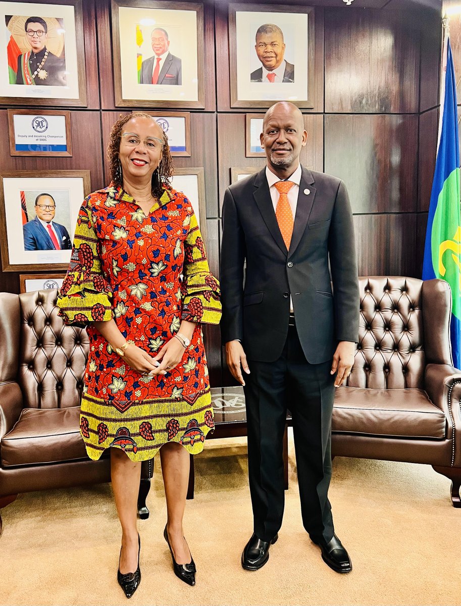 SADC Secretariat (@sadc_news) on Twitter photo ๐ฆ๐๐๐ ๐ฎ๐ป๐ฑ ๐จ๐ก๐๐๐๐ฆ ๐ฟ๐ฒ๐ฎ๐ณ๐ณ๐ถ๐ฟ๐บ ๐๐ต๐ฒ๐ถ๐ฟ ๐ฐ๐ผ๐บ๐บ๐ถ๐๐บ๐ฒ๐ป๐ ๐๐ผ ๐๐๐๐๐ฎ๐ถ๐ป๐ถ๐ป๐ด ๐ฝ๐ฟ๐ผ๐ด๐ฟ๐ฒ๐๐ ๐ถ๐ป ๐๐ต๐ฒ ๐๐๐ฉ/๐๐๐๐ฆ ๐ฟ๐ฒ๐๐ฝ๐ผ๐ป๐๐ฒ ๐ฑ๐ฒ๐๐ฝ๐ถ๐๐ฒ ๐ณ๐๐ป๐ฑ๐ถ๐ป๐ด ๐ฐ๐ผ๐ป๐๐๐ฟ๐ฎ๐ถ๐ป๐๐.
The Southern African Development Community (SADC) and ๐ฆ๐๐๐ ๐ฎ๐ป๐ฑ ๐จ๐ก๐๐๐๐ฆ ๐ฟ๐ฒ๐ฎ๐ณ๐ณ๐ถ๐ฟ๐บ ๐๐ต๐ฒ๐ถ๐ฟ ๐ฐ๐ผ๐บ๐บ๐ถ๐๐บ๐ฒ๐ป๐ ๐๐ผ ๐๐๐๐๐ฎ๐ถ๐ป๐ถ๐ป๐ด ๐ฝ๐ฟ๐ผ๐ด๐ฟ๐ฒ๐๐ ๐ถ๐ป ๐๐ต๐ฒ ๐๐๐ฉ/๐๐๐๐ฆ ๐ฟ๐ฒ๐๐ฝ๐ผ๐ป๐๐ฒ ๐ฑ๐ฒ๐๐ฝ๐ถ๐๐ฒ ๐ณ๐๐ป๐ฑ๐ถ๐ป๐ด ๐ฐ๐ผ๐ป๐๐๐ฟ๐ฎ๐ถ๐ป๐๐.
The Southern African Development Community (SADC) and