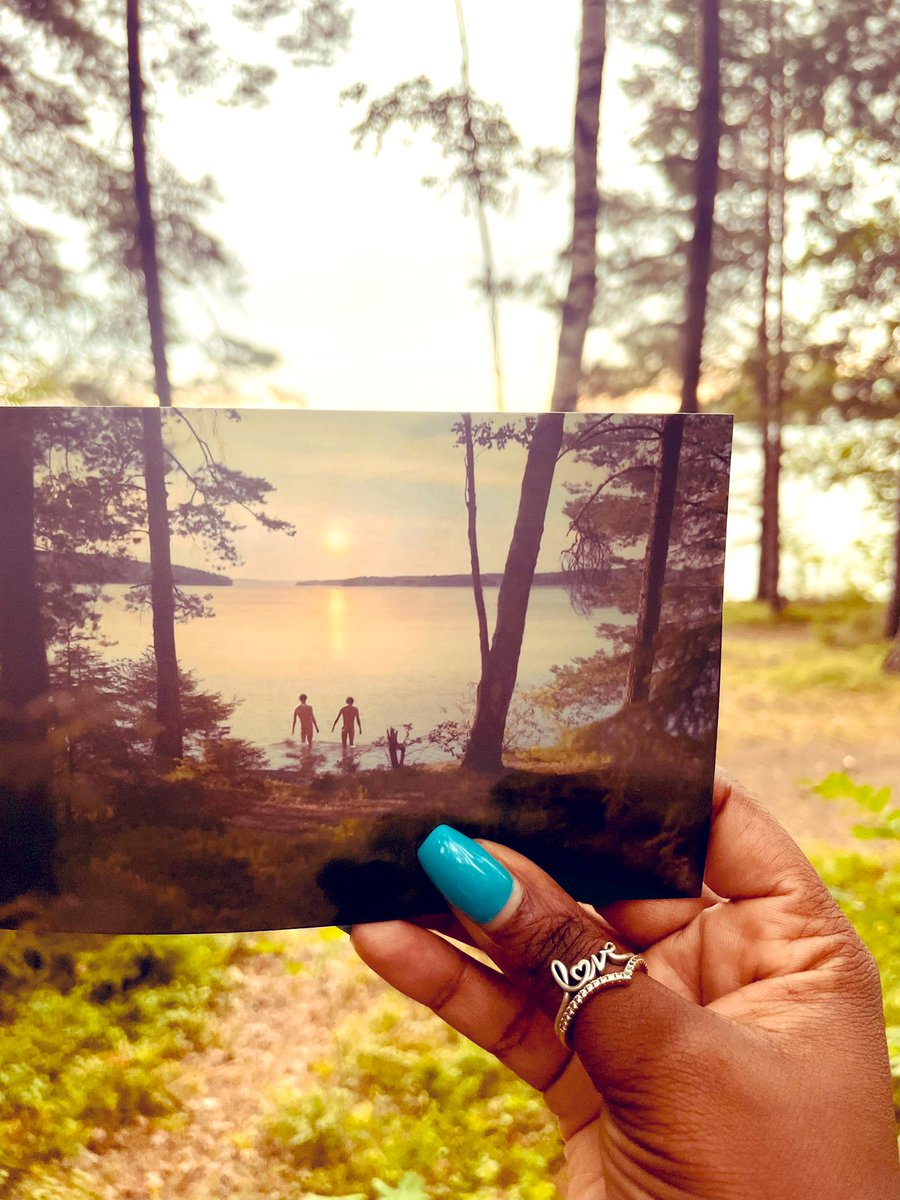 Eleaver's tweet photo. YRTWT be soo sensitive I could just…😉😭🤭💜
PS: that Edvin Hillerska jacket is soo big my little 5’2 frame had no chill but drowning in it🫶💜 #TGIF #hillerska #kaggeholm #summers #soonagain #youngroyals #yrtwt #wilmonendgame #wilmon https://t.co/ML9reZWBjq
