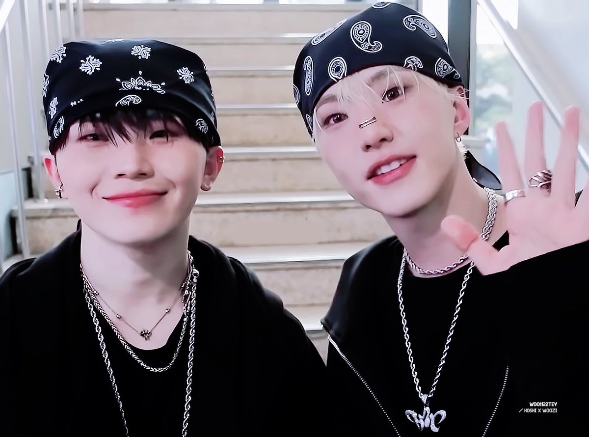woo1122tey's tweet photo. 반짝반짝 넘 예뿌자나🌟
#세븐틴 #우지 #WOOZI #호시 #HOSHI https://t.co/30OMSYXFCR