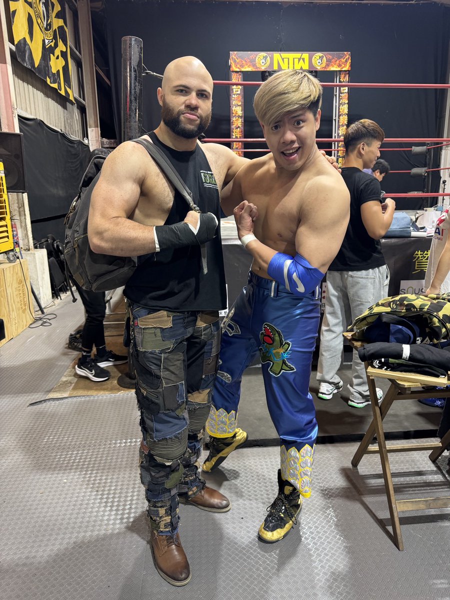 SkyNtw's tweet photo. @TheJordanOasis 
Awesome match.
Hope we can have a single match next time. https://t.co/OsoMMMNw2R