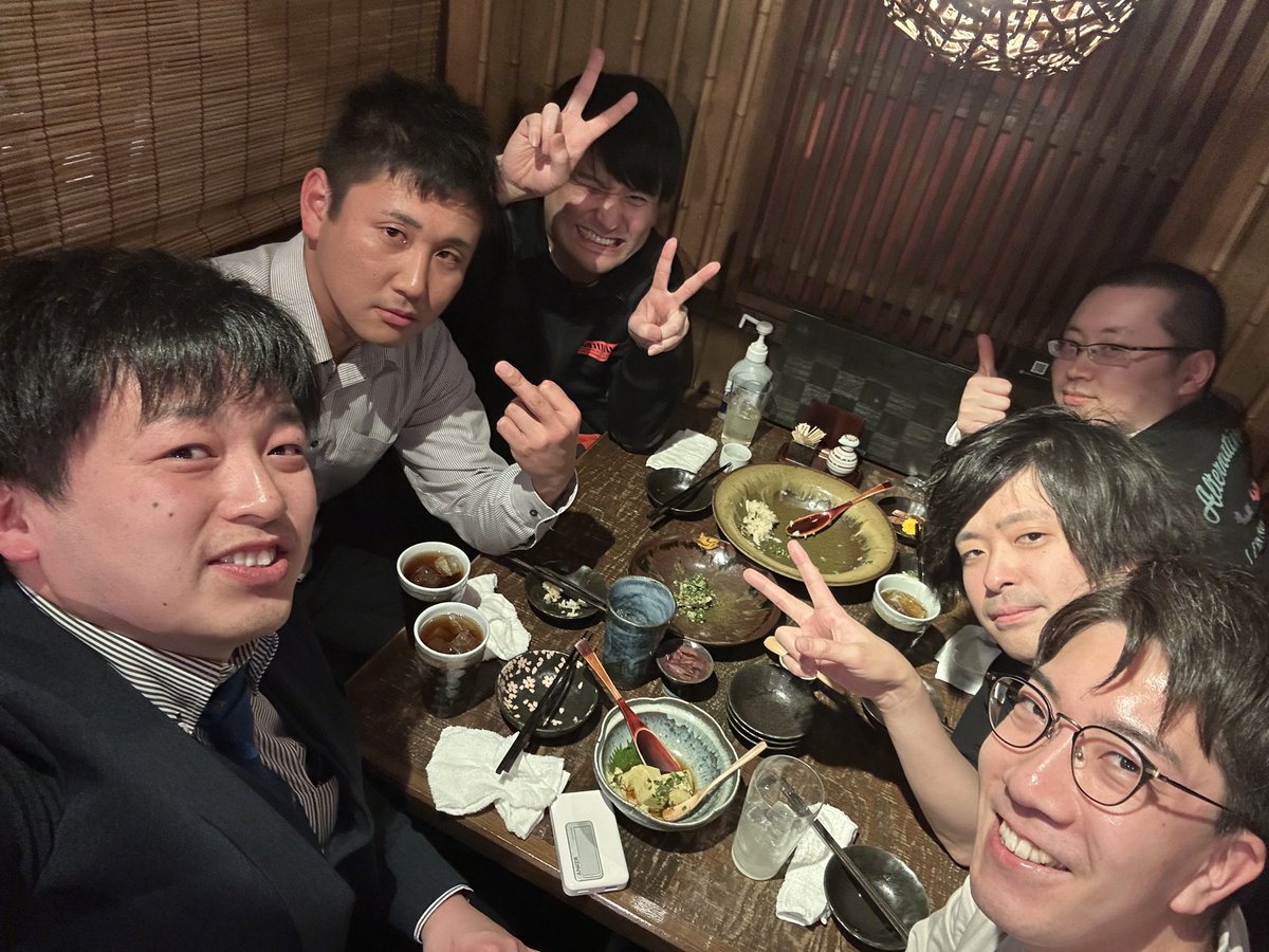 sign_1210's tweet photo. 今年桜麗祭同期集めます https://t.co/sO7tex0S15