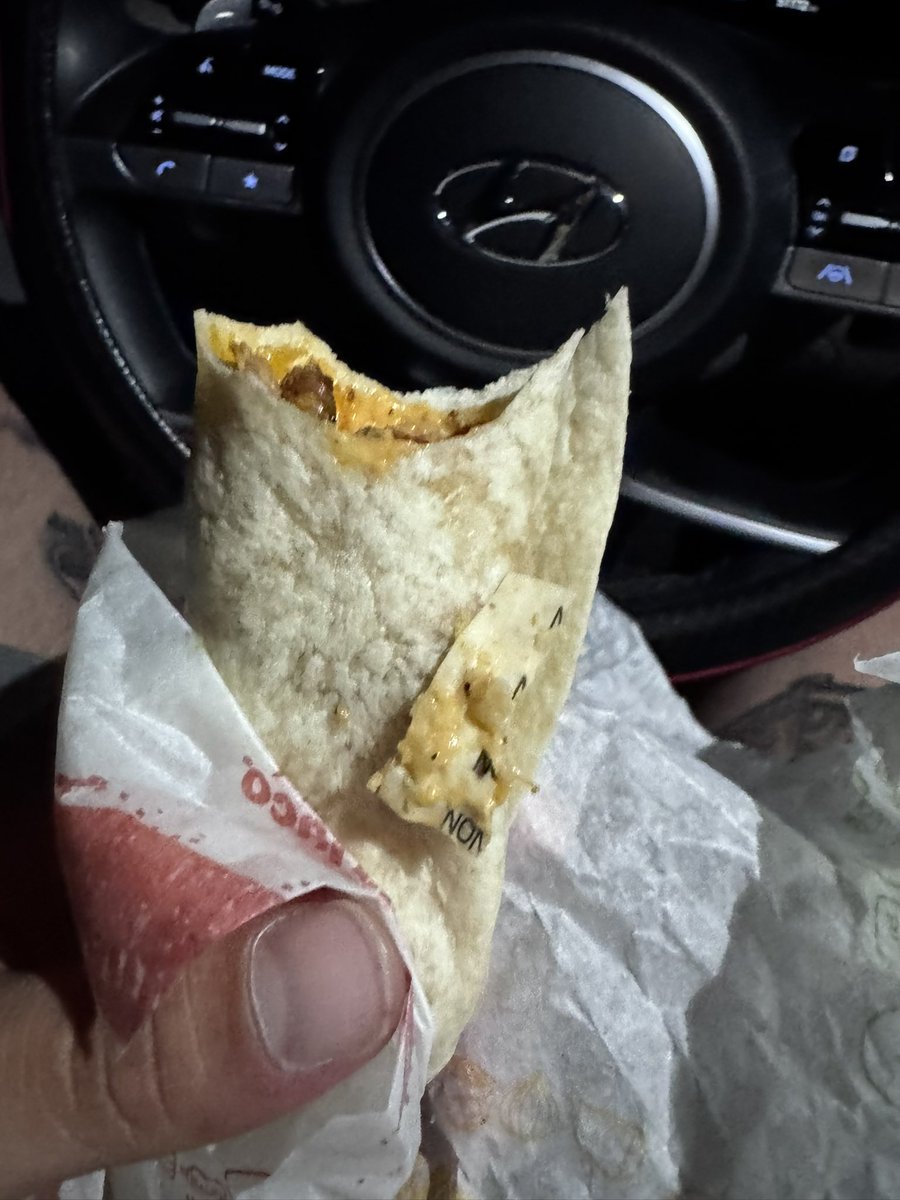 Mass.E (@mass_e_music) on Twitter photo Part of the order ticket in my chicken roller is crazy <a href="/DelTaco/">Del Taco Restaurants</a> 😭😭😭 I chewed it for a good 15 seconds too 🫠😭😭 Part of the order ticket in my chicken roller is crazy <a href="/DelTaco/">Del Taco Restaurants</a> 😭😭😭 I chewed it for a good 15 seconds too 🫠😭😭
