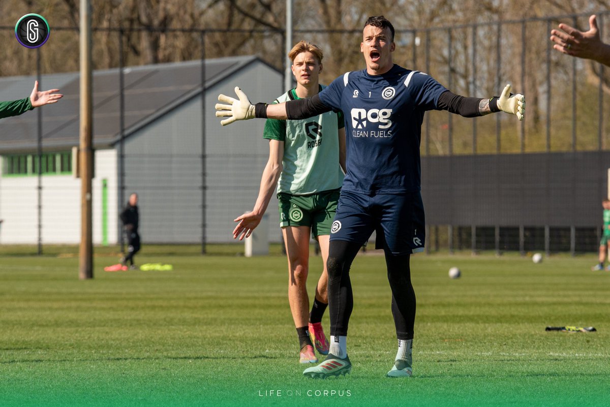 FCGShots tweet media