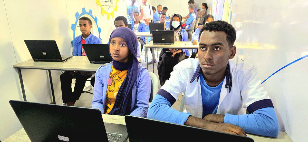 digitruck_et's tweet image. ኢ.ዜ.አ ስለዲጂትራክ ከዘገበው በጥቂቱ ፤ ሙሉውን ጽሁፍ እዚህ ያገኙታል: ena.et/web/amh/w/amh_…

#DigiTruckEthiopia #TechForAll #democratizingtechnology #iCog #CodingEducation