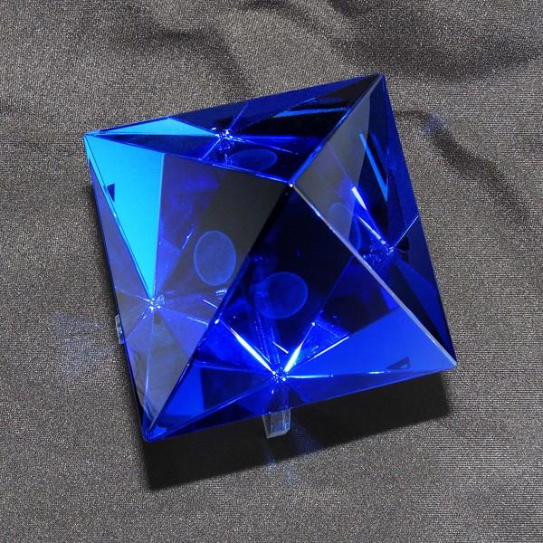 エヴァンゲリオン クリスタルオブジェ Amazon.co.jp: EVANGELION 第6の使徒 クリスタルオブジェ : おもちゃ