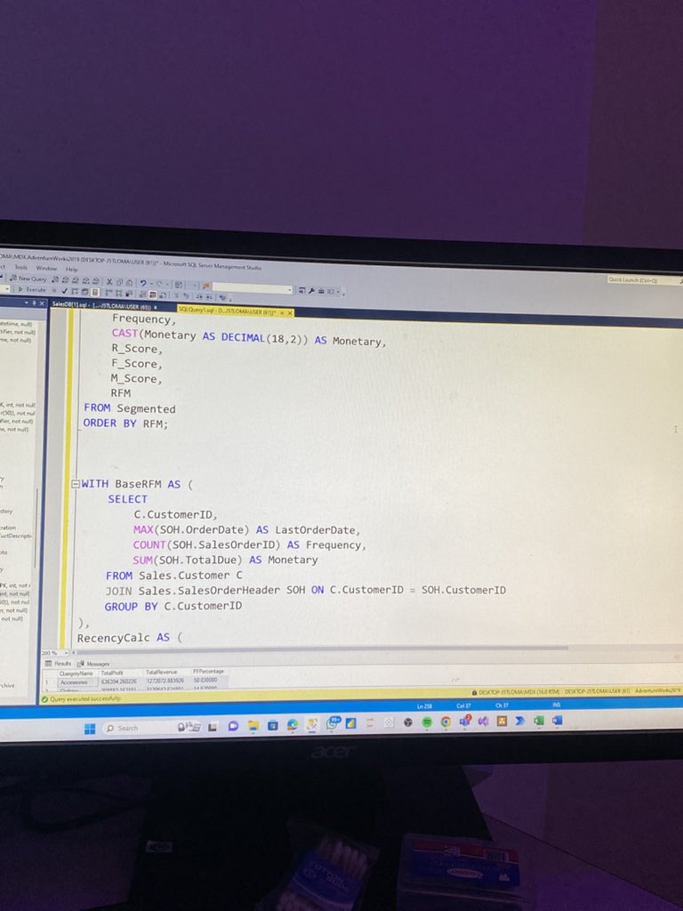 iam_Uchenna's tweet image. Was bored so I decided to teach advanced SQL. Wanna see the video?
-- CASE STUDY
-- MAXIMIZING PROFITABILITY THROUGH CUSTOMER SEGMENTATION AND PRODUCT STRATEGY: AN IN-DEPTH ANALYSIS
-- USING ADVENTUREWORKS2019
-- SLOW DECLINE IN NET PROFIT MARGIN
-- OVER THE PAST 2 YEARS