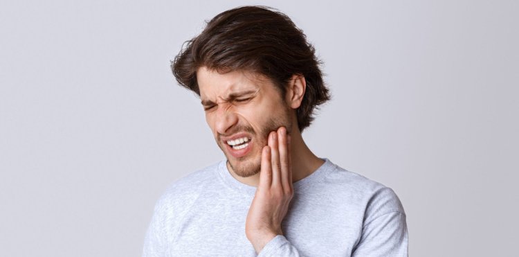 evamurphy2014's tweet image. 🦷 Dental emergency? Don’t freeze — ACT!

This Ultimate Guide walks you through:

⚡ Knocked-out teeth
😖 Severe toothaches
🩹 Broken crowns

👉 Know what to do: shorturl.at/ClynK
#DentalEmergency #OralCare #ToothTips #FirstAidDental