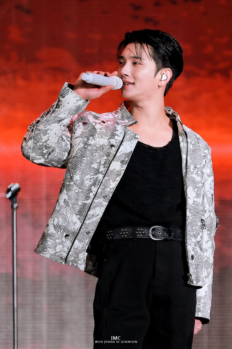 250321 조슈아

#조슈아 #JOSHUA #세븐틴 #SEVENTEEN #洪知秀 #ジョシュア