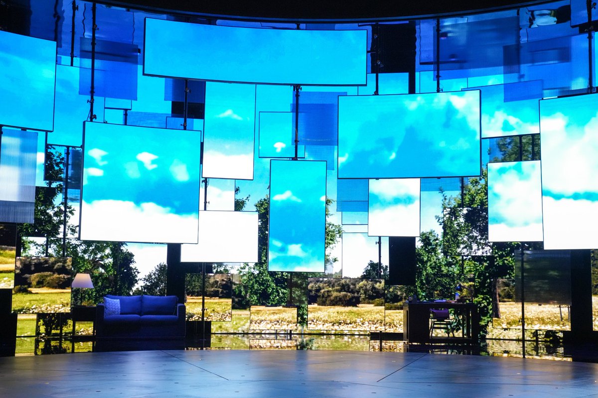 Evan Hansen tweet media