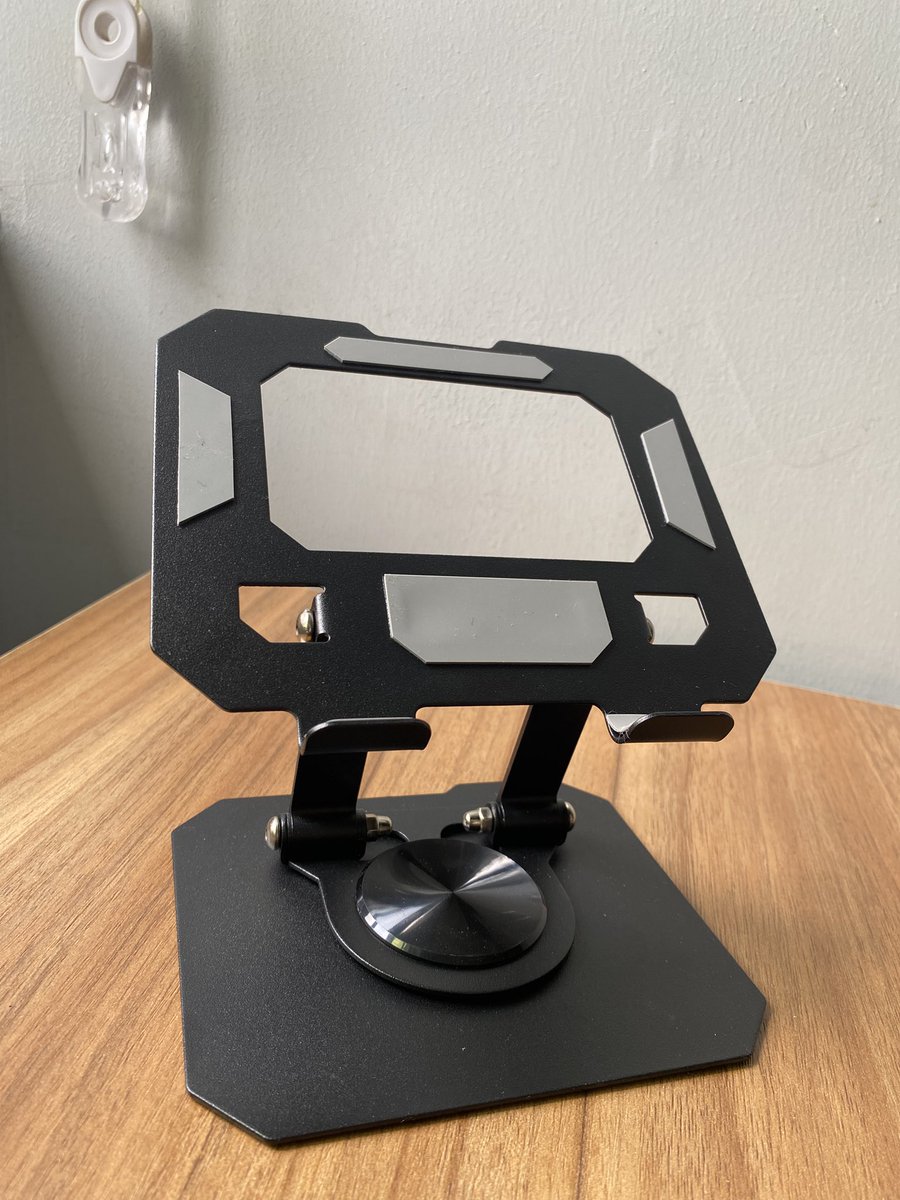 PatrickIqwe's tweet photo. Got this tab stand from Temu mistakenly. 
My intention was a laptop stand. 
It’s up for sale at N15k. 

#tabstand https://t.co/Vmg8xjW7Ic