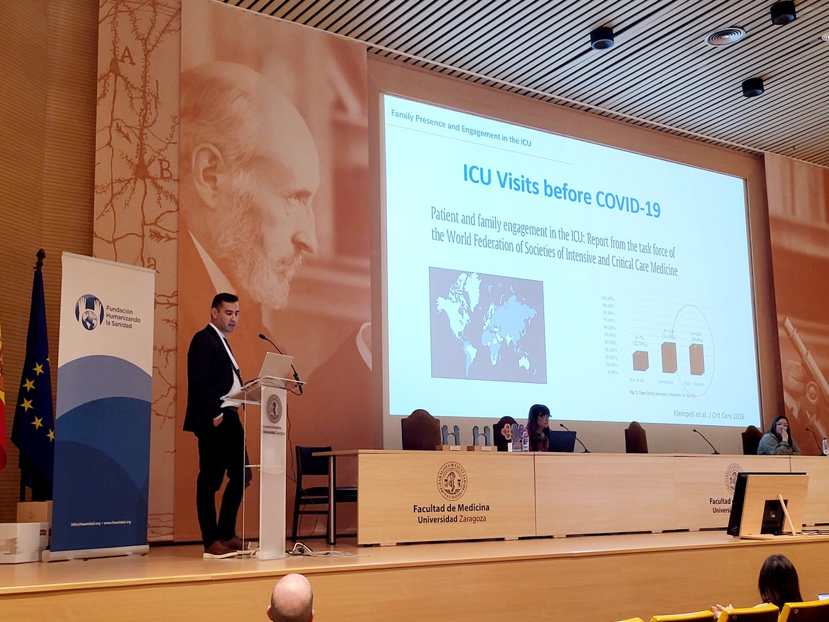 La importancia de la investigación en humanización en el #4CIHAS, arranca la tarde el Dr. Regis Rosa 🇧🇷 hablando de participación familiar y politicas de visita flexibles en las UCI 🙌🏼❤️