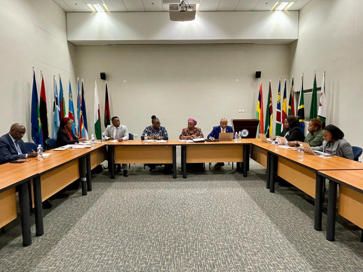 UNHCR Southern Africa (@unhcrsouthernaf) on Twitter photo Productive meeting between UNHCR’s <a href="/ChansaKapaya/">Chansa Kapaya</a> and <a href="/SADC_News/">SADC Secretariat</a> Deputy Executive Secretary for Regional Integration, Ms. N’Tumba, and senior leadership.
Discussed innovative approaches to address forced displacement in Southern Africa. Looking forward to the impactful work ahead. Productive meeting between UNHCR’s <a href="/ChansaKapaya/">Chansa Kapaya</a> and <a href="/SADC_News/">SADC Secretariat</a> Deputy Executive Secretary for Regional Integration, Ms. N’Tumba, and senior leadership.
Discussed innovative approaches to address forced displacement in Southern Africa. Looking forward to the impactful work ahead.