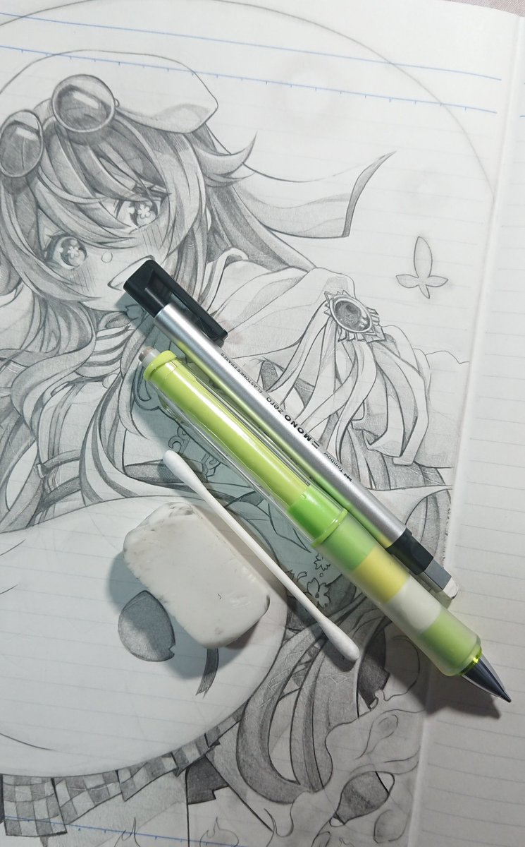 原神から胡桃をアナログで描いてみました✨✨
(2枚目は使った画材です!) 