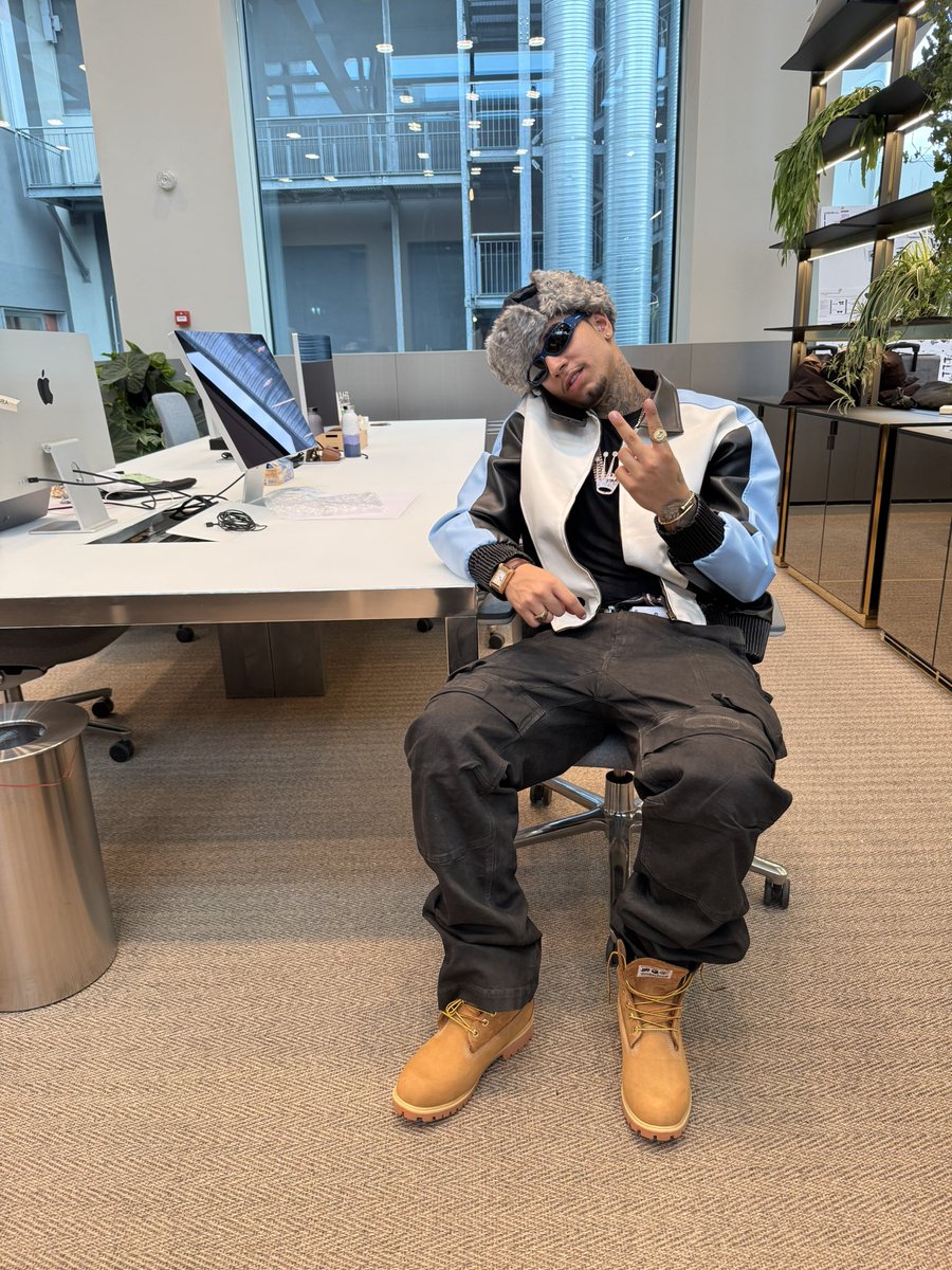 thiagoveigh's tweet image. 