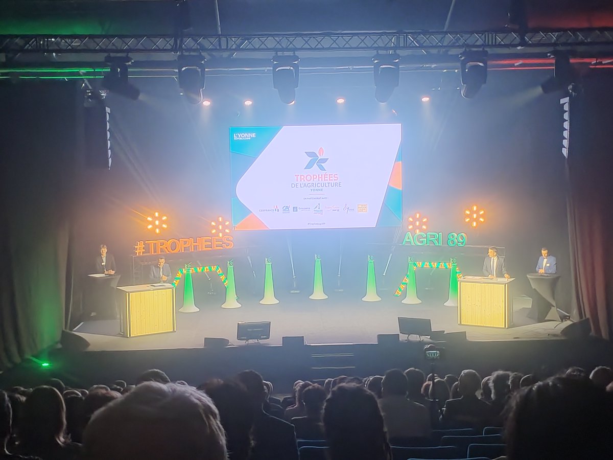 🎉 Fiers d’avoir remis le Trophée "Réussir ensemble" aux #TrophéesAgricultureYonne avec notre union <a href="/SeineYonne/">SeineYonne</a> 🏆
👏 Bravo aux lauréats pour leur engagement collectif au service d’une agriculture innovante et durable 💪🌍
#SeineYonne #AgricultureDeDemain #Coopérative