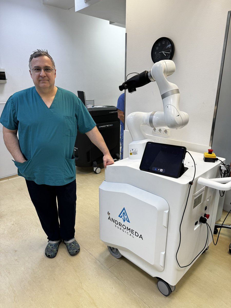 Fernando GomezSancha (@fgomsan) on Twitter photo I successfully completed the first Robotic HoLEP case in Europe, following the first cases worldwide performed in Chile, @hillclinic today… a glimpse into the future! Thanks to <a href="/andromedasurg/">Andromeda Surgical</a> <a href="/quanta_system/">Quanta Surgery</a> <a href="/RichardWolfGmbH/">RichardWolfGmbH</a> I successfully completed the first Robotic HoLEP case in Europe, following the first cases worldwide performed in Chile, @hillclinic today… a glimpse into the future! Thanks to <a href="/andromedasurg/">Andromeda Surgical</a> <a href="/quanta_system/">Quanta Surgery</a> <a href="/RichardWolfGmbH/">RichardWolfGmbH</a>