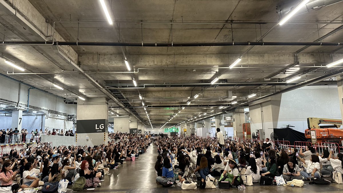 GMMTV SHOP tweet media