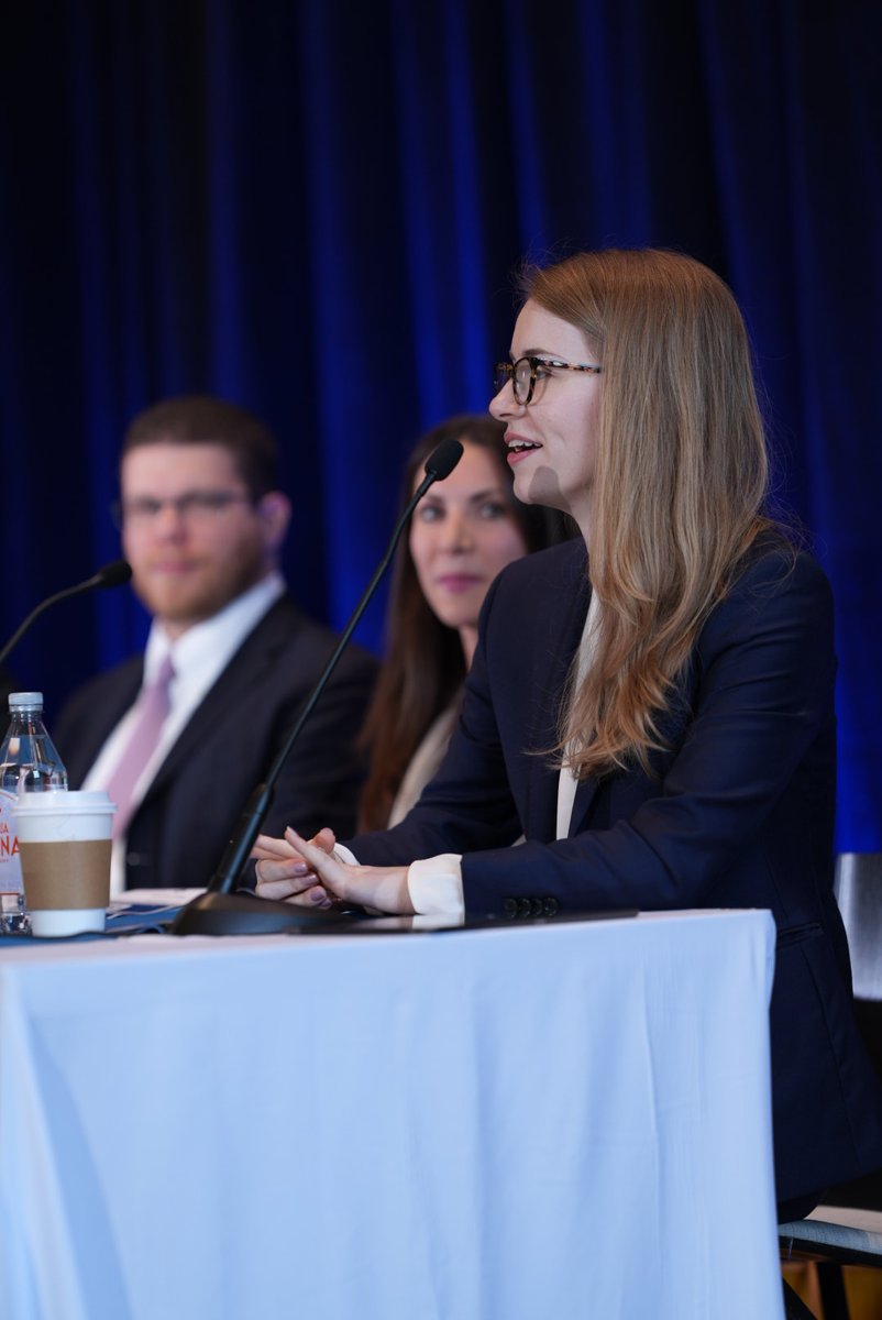 FedSoc's tweet photo. We're in Columbus, OH today for the annual Ohio Chapters Conference! #FedSocEvents

The Conference kicked off with a young lawyers panel giving advice to law students and young lawyers looking to build impactful legal careers in Ohio.

Ft. Joseph Ashbrook, Douglas Geho, Amanda Grandjean Gould, Hon. Sharon Kennedy, Sarah Welch, and Hon. Eric Murphy