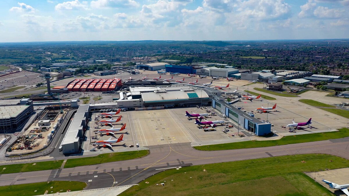 London Luton Airport gets green light for major expansion &amp; other news in today’s Aviation Express ✈️                   

Read more 👉shorturl.at/hxjO4