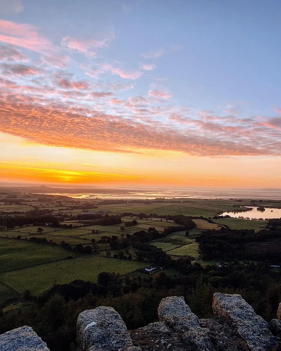 A stunning sunrise from the Waterloo Monument across the Solway Firth.
📌New Abbey, Dumfries &amp; Galloway
📷nam728
#Scotland