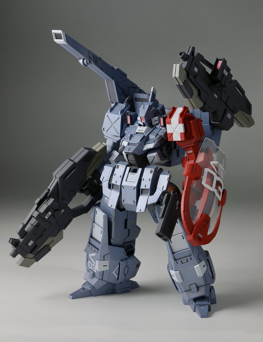 NAOKIさん限定 ディープクリムゾン、めちゃめちゃ良い色だ。国内販売して欲しいな。