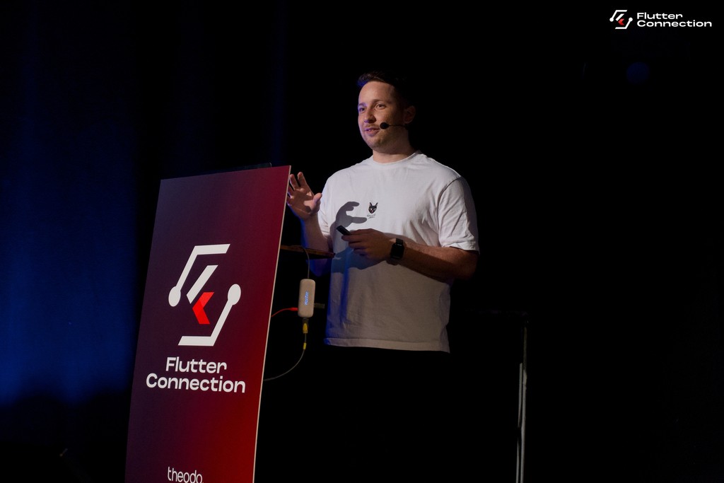 The creator of Flutter Deck <a href="/mkobuolys/">Mangirdas Kazlauskas 💙</a> being our Virgil in Dante’s Inferno of OTA Updates 🔥