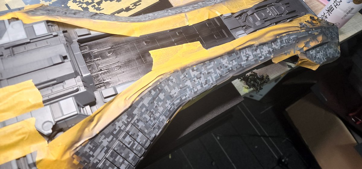 Ray_982's tweet photo. @Polacus_W Great work! I once used it to create the panel line for the Bengal. https://t.co/g6qJ4gQ3IR