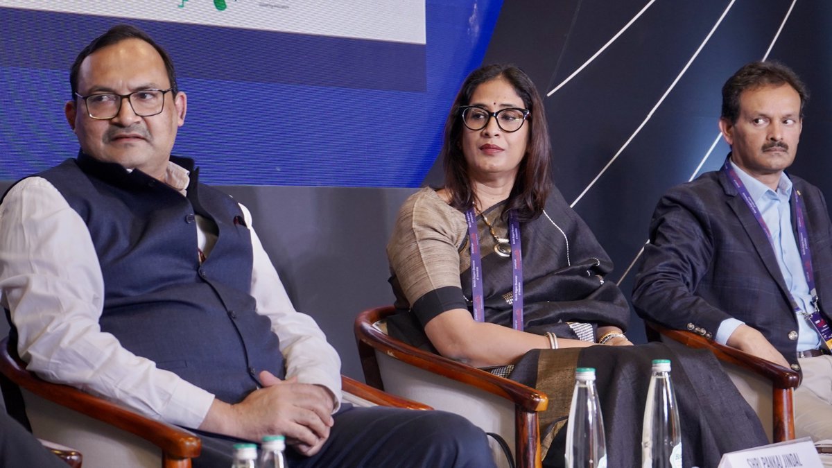 IndustriesBihar's tweet photo. Smt. Bandana Preyashi, Secretary, Department of Industries, Government of Bihar, participated as a panelist in the thought-provoking session:
 “Beyond Policy: How Government Officers Are Fueling Innovation and Impact”
📅 April 4, 2025
📍 DPIIT Pavilion Stage, Bharat Mandapam, New Delhi

She also took time to visit the Startup Bihar stall, where she engaged with entrepreneurs and witnessed the energy of Bihar’s thriving startup ecosystem.

📍 Visit us at Hall No. 3 (near Pillar No. 11)
📅 April 3–5, 2025

#StartupMahakumbh #StartupBihar #BiharOnTheRise #InnovationInGovernance #DPIIT #BharatMandapam