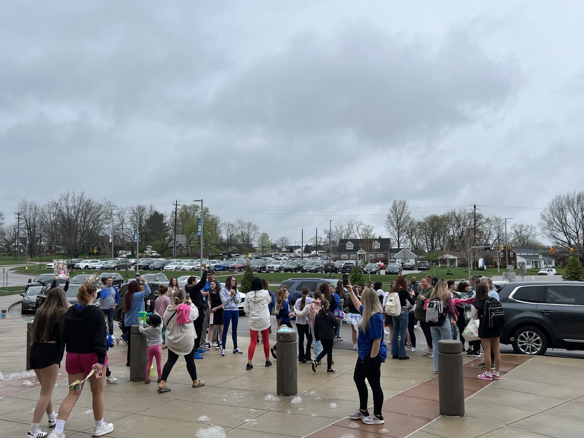 Good luck to our Varsity and Junior Reading Dance Teams this weekend at Nationals! #GoRBD #GoRDT