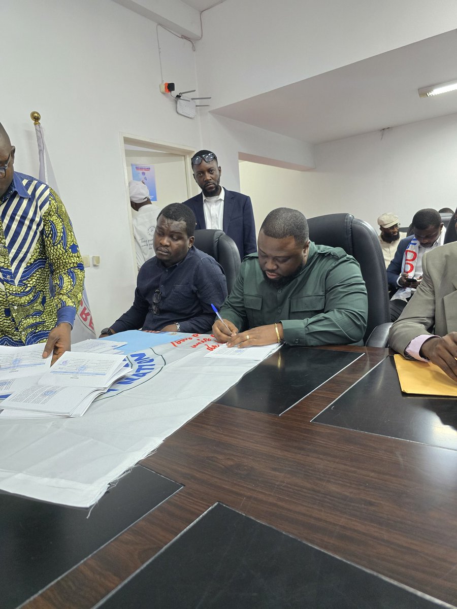 Yann-Éric Mong-Iyompo Boshab tweet media