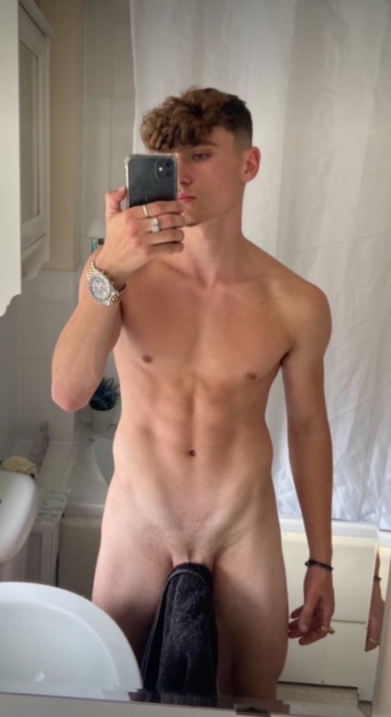 Your master has returned to F*CK ur bank account 👀🥵😳